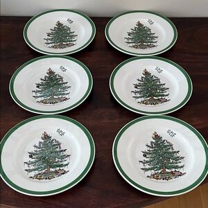 Spode Christmas Tree 8” Plates Set of 6 - Green and White